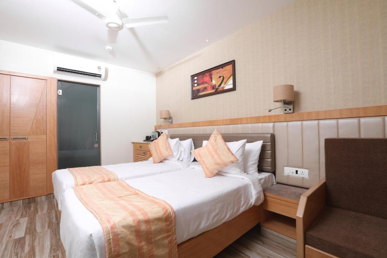Hotel Cliffton Мумбаї Екстер'єр фото